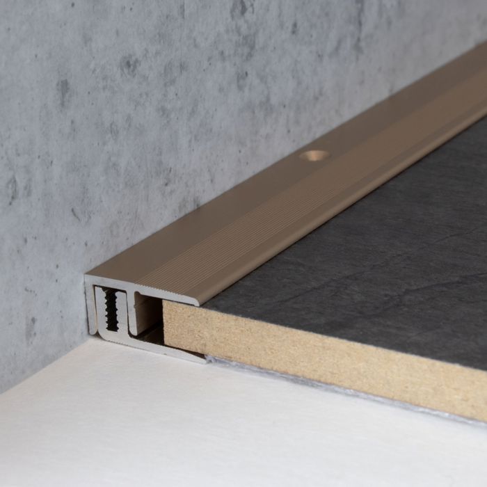 Profilo di finitura laminato, H 7 15 mm L 21 mm, alluminio anodizzato, forato - effetto acciaio