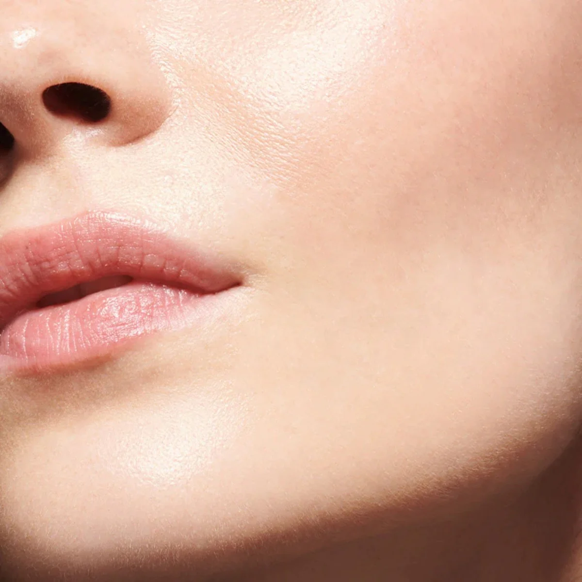 Viso GLOW AND CARE - Fondotinta liquido