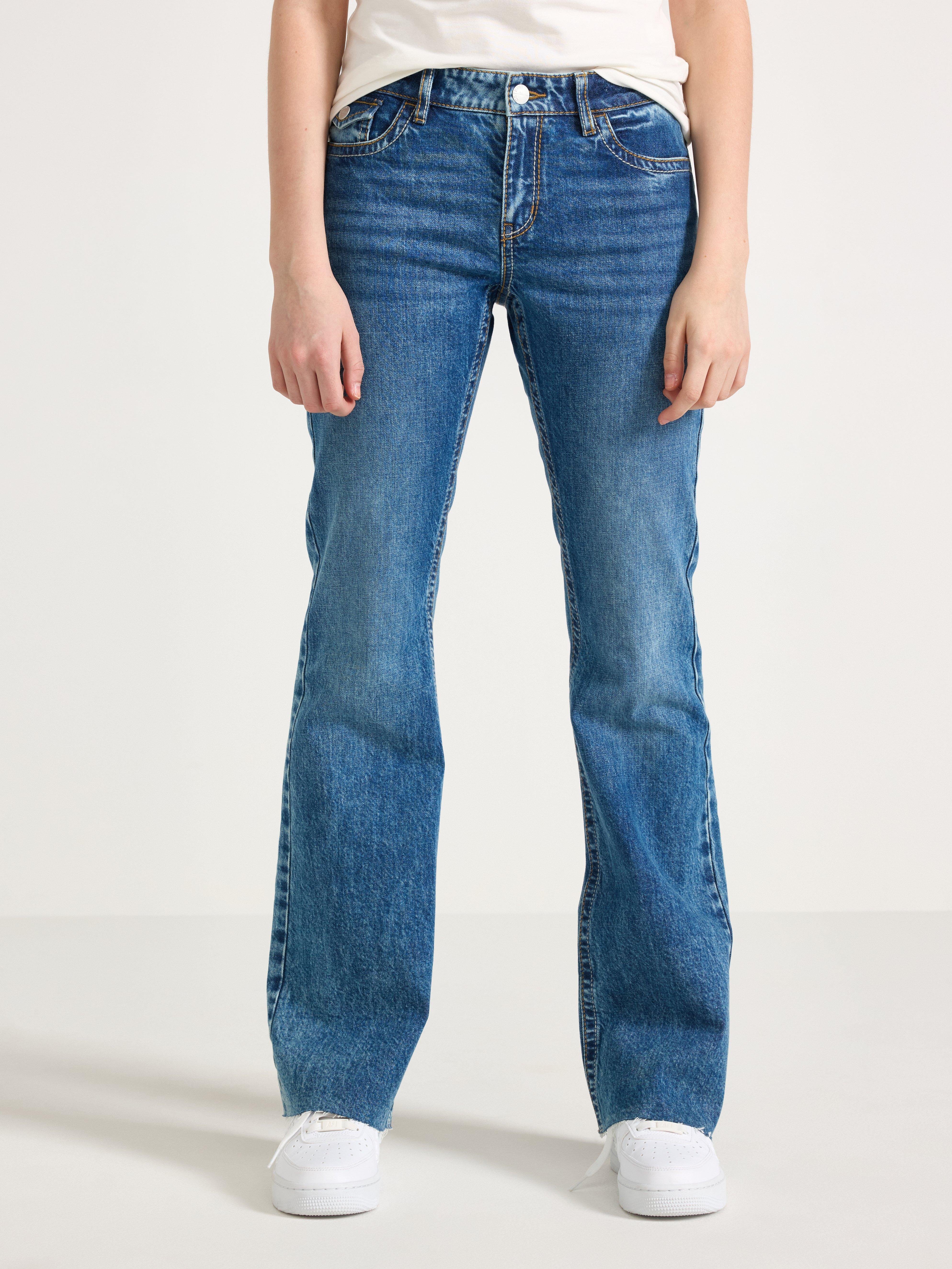 Calça jeans flare FREJA em denim
