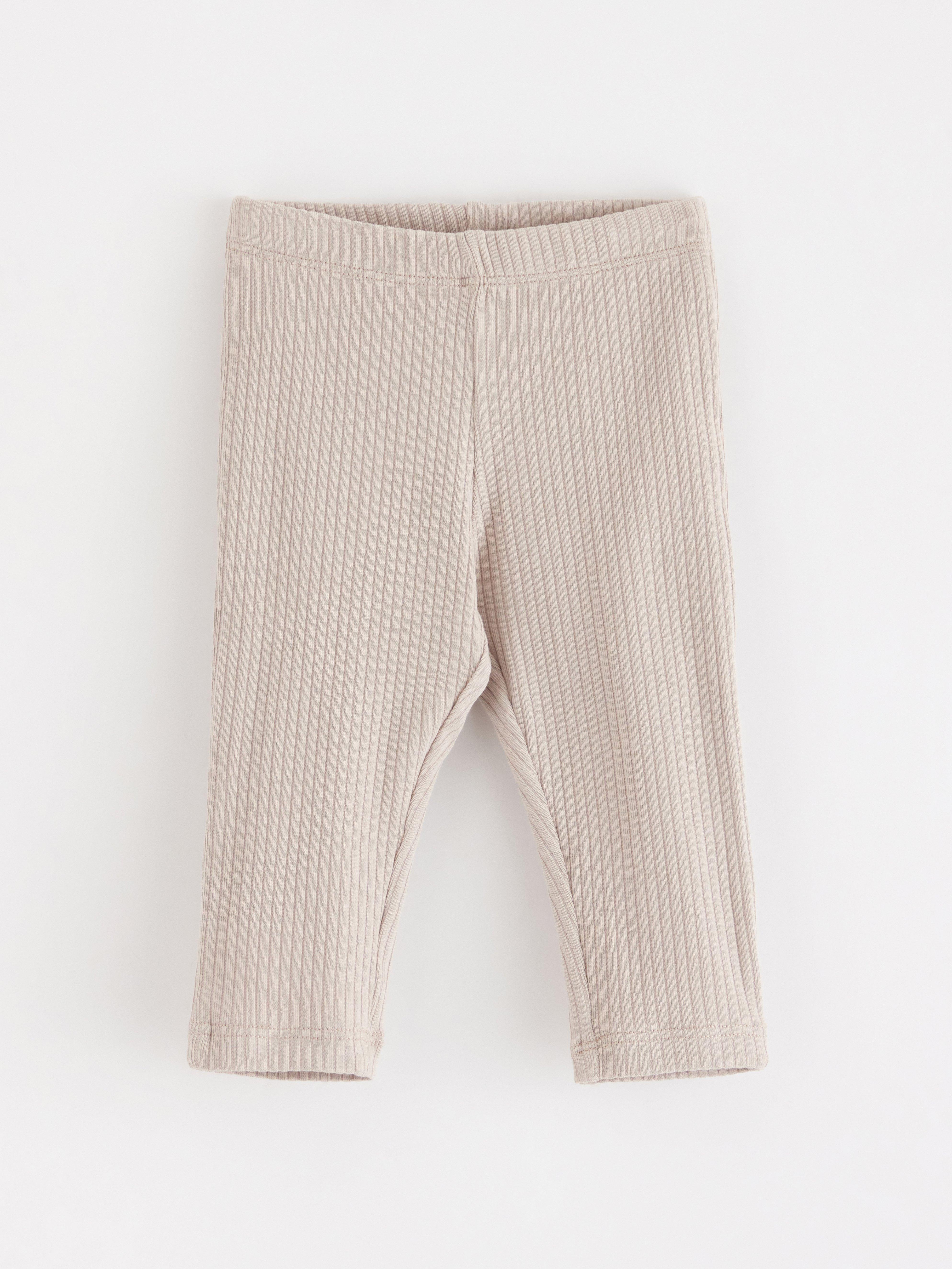 Leggings acanalados gris claro