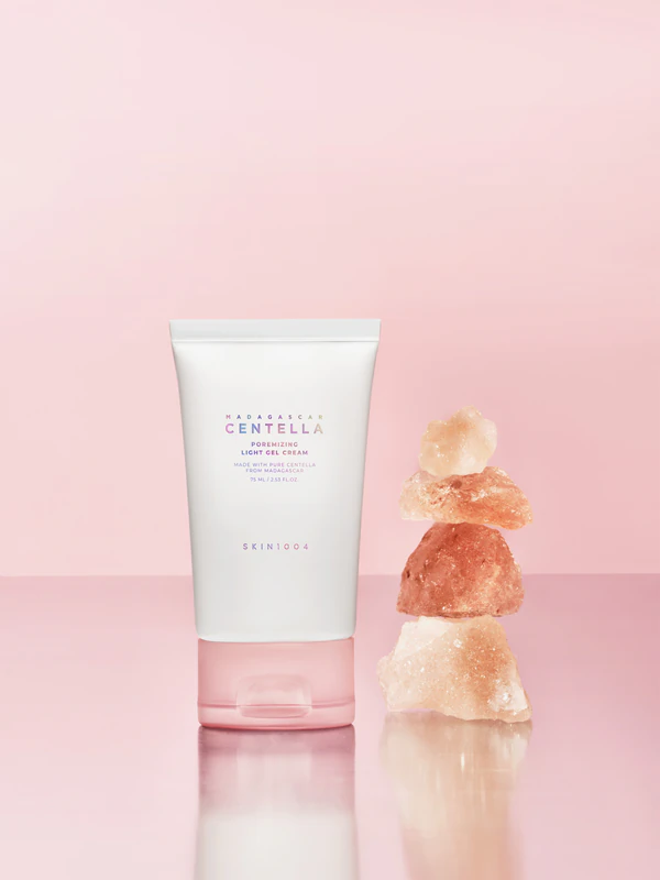 SKIN1004 Madagaskar Centella Poremizing Light Gel Cream ľahký krémovo-gélový krém na vyhladenie pleti a redukciu pórov