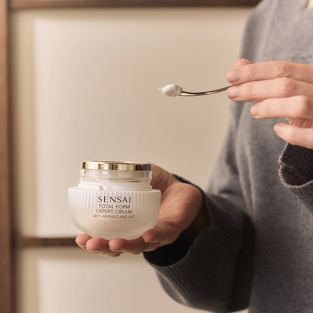 Crème visage SENSAI Expert Products Total Form Expert Cream - 50 ml - Recharge
