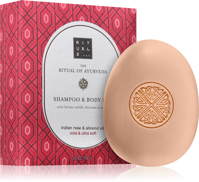 RITUAIS O Ritual do Shampoo Corporal Ayurveda