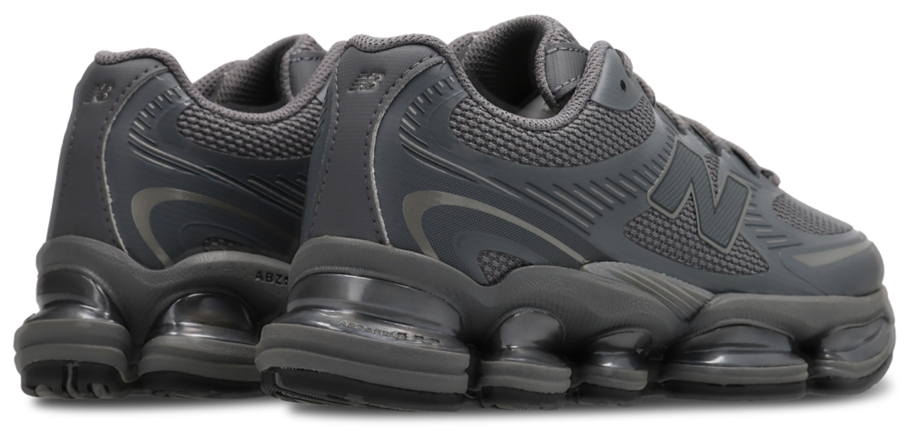 New Balance Abzorb 2000
