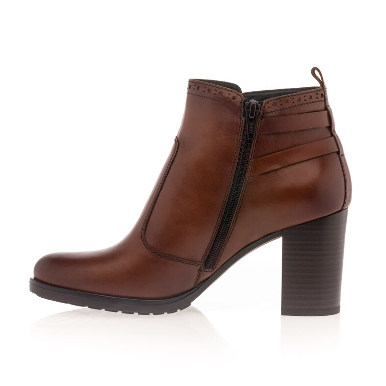 Braune Damenstiefel / Stiefeletten
