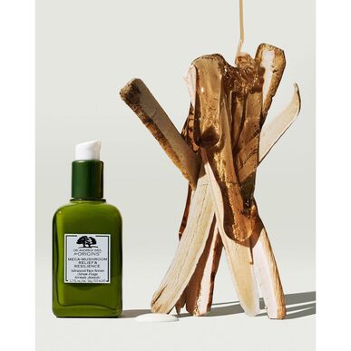 „Origins Mega Mushroom Relief & Resilience“ veido serumas, raminantis nuo paraudimo, 30 ml