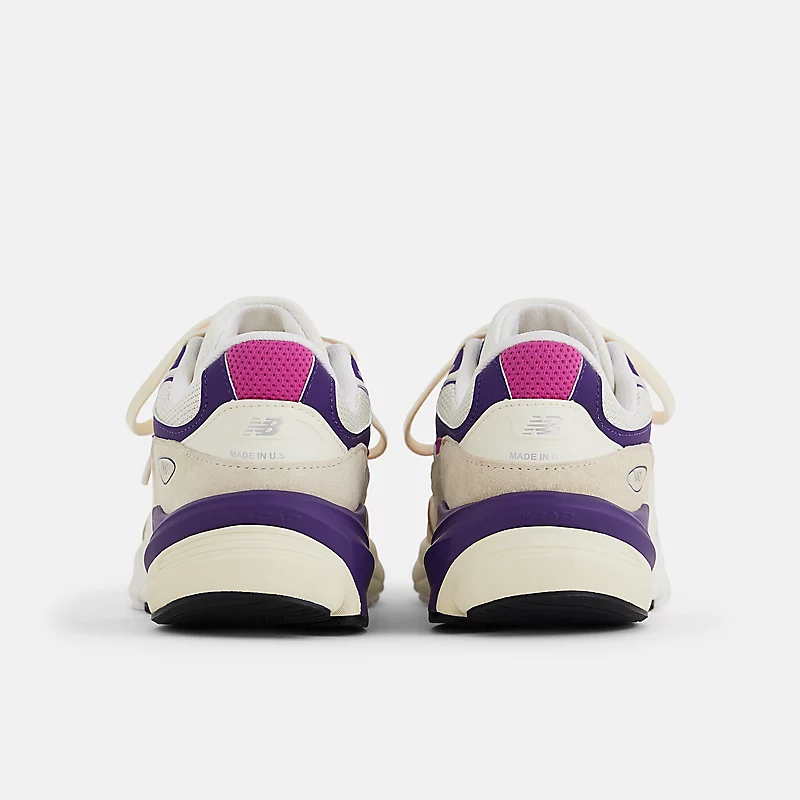 Unisex, gemaakt in de VS 990v6 - Kalksteen met magenta