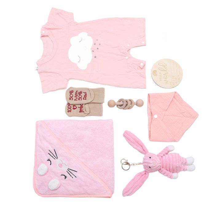 Cesto regalo per baby shower SALALIS, cesto regalo per baby shower con vestiti, bambola di legno, set per la cameretta, rosa