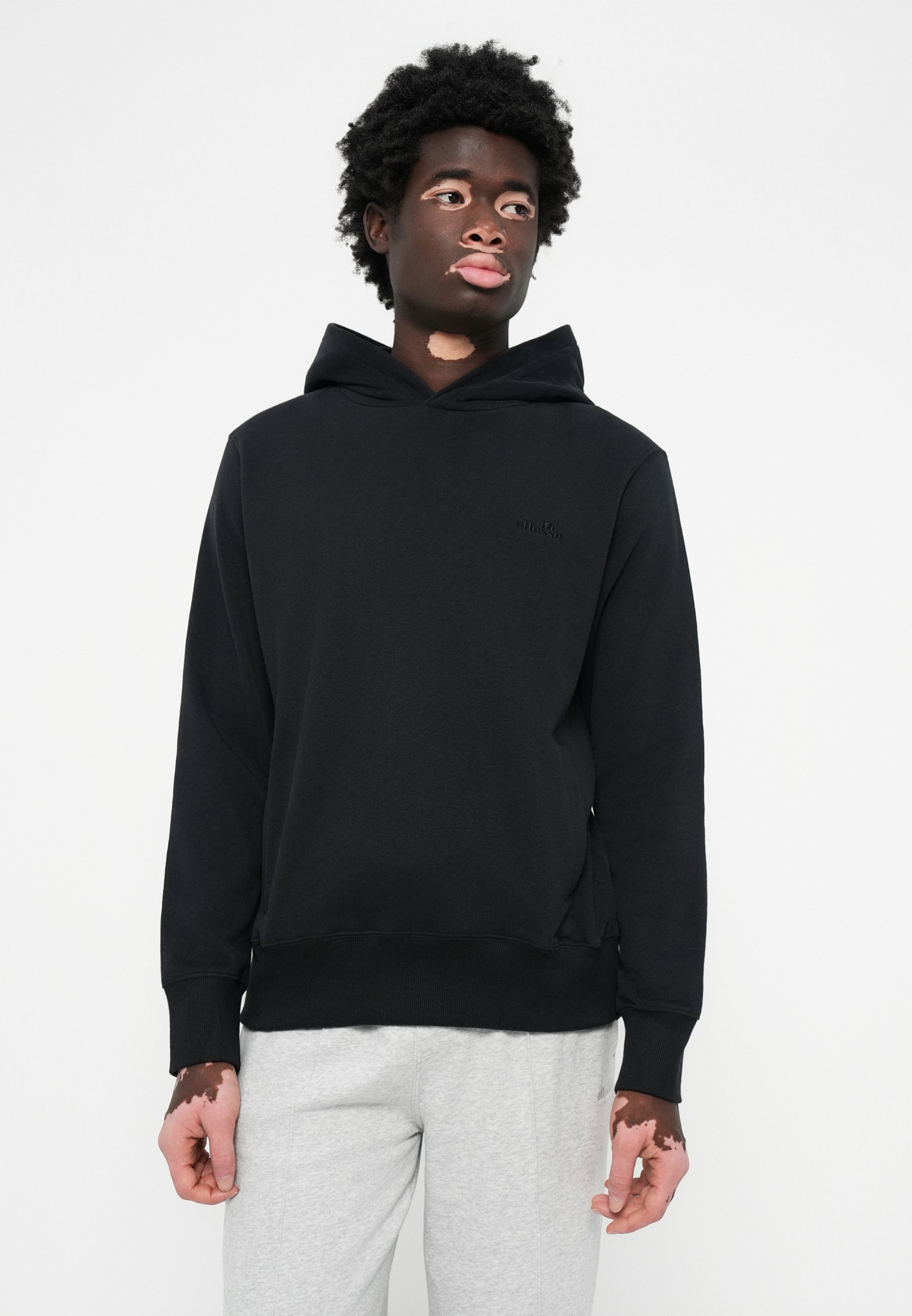 Ellesse MADONE OH HOODY - Sweat à capuche - noir