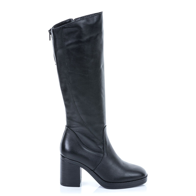  Botas negras de mujer