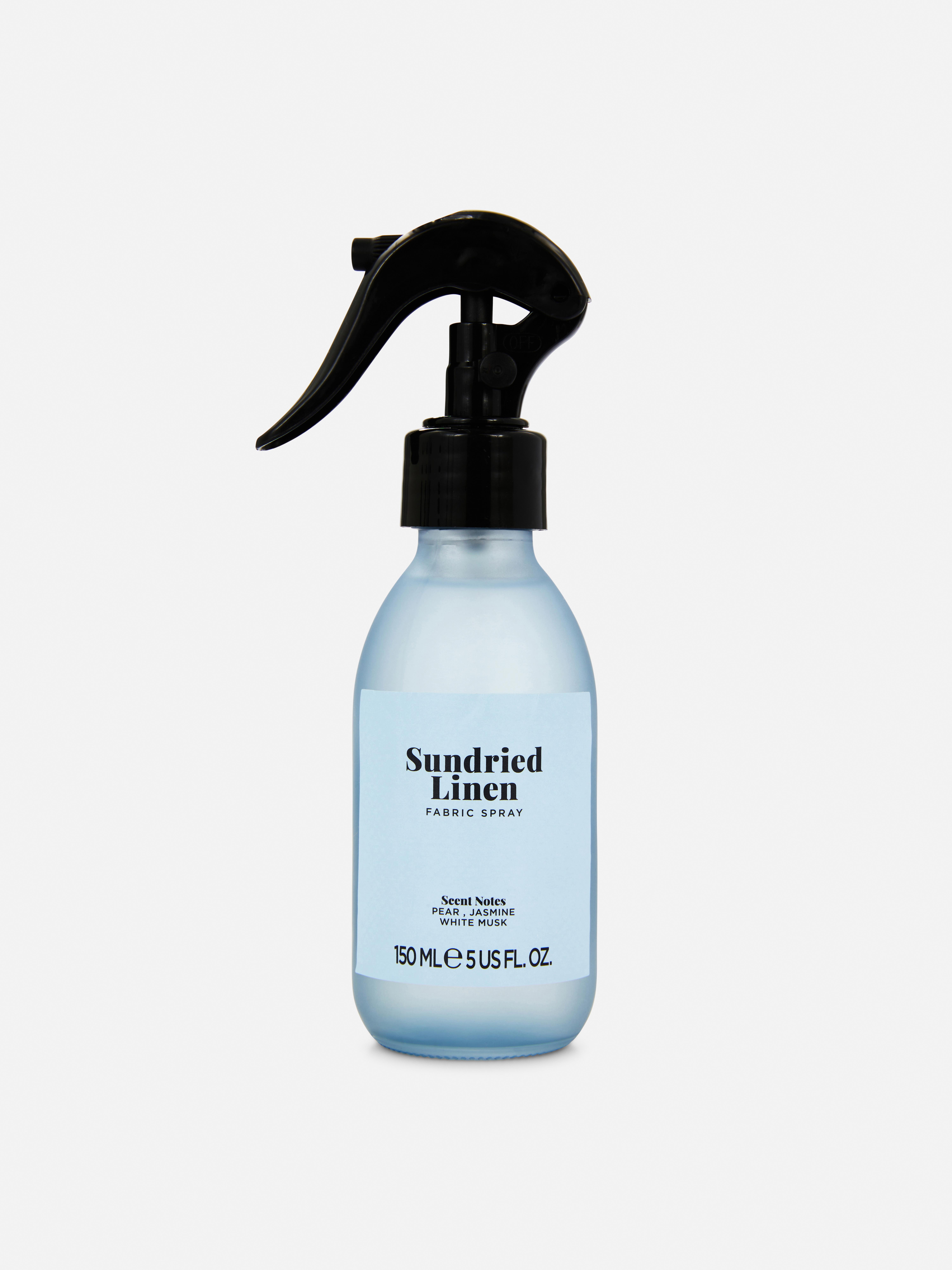 Spray parfumat pentru țesături. Oferă-le țesăturilor tale un miros plăcut cu spray-ul nostru parfumat pentru țesături.