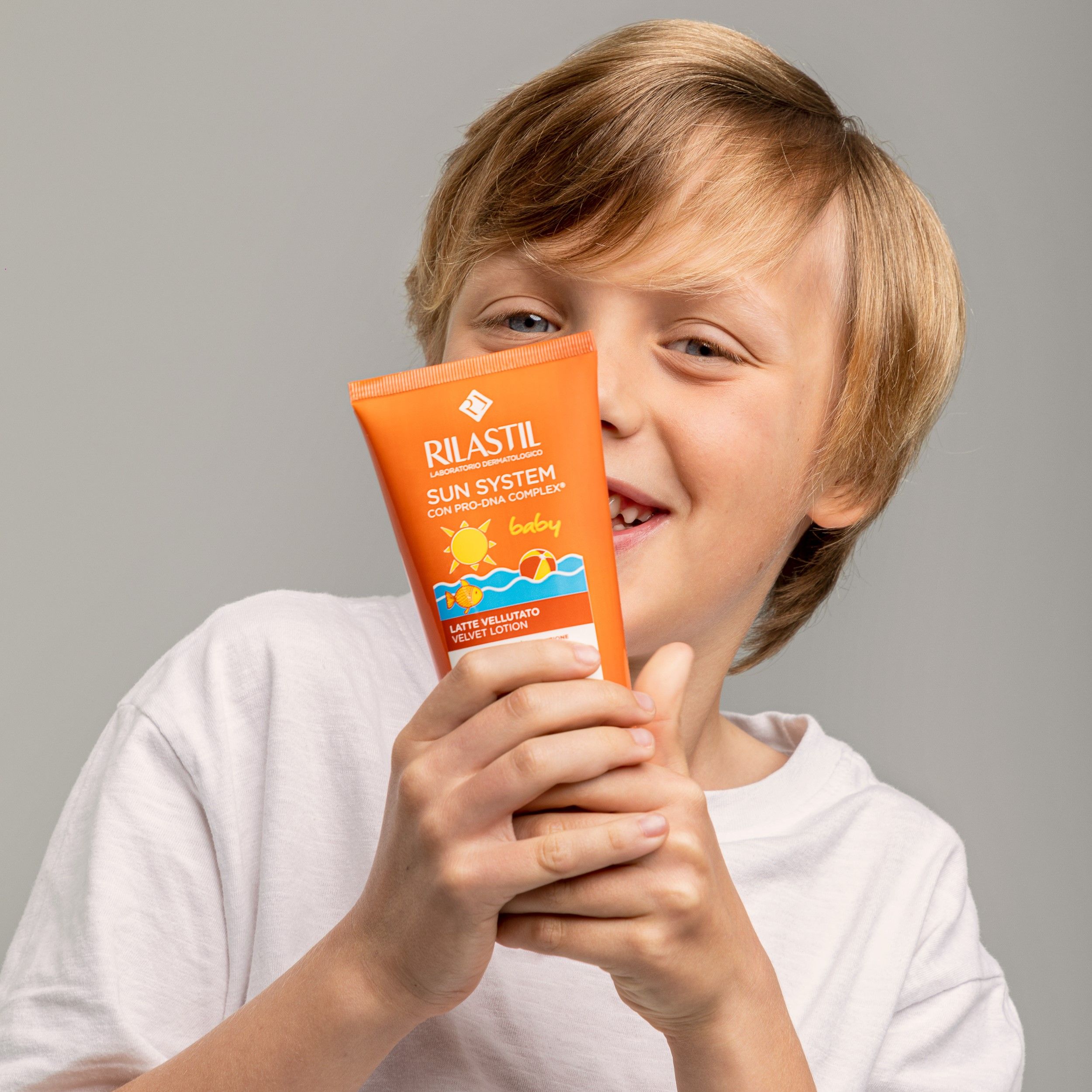 „Sun System Baby Velvet“ pieninis apsauginis kremas nuo saulės su SPF50 Apsauga nuo saulės vaistinėje
