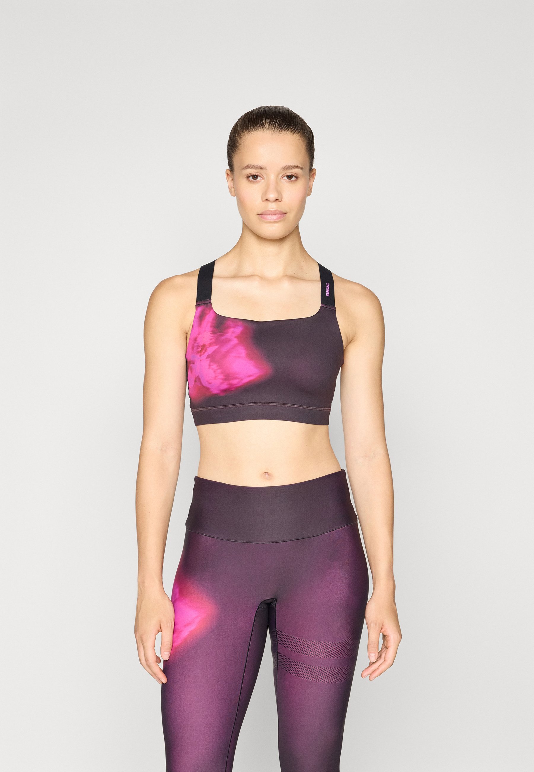 Stärkerer ACTIVE BRA – Sport-BH mit mittlerem Halt – Magenta