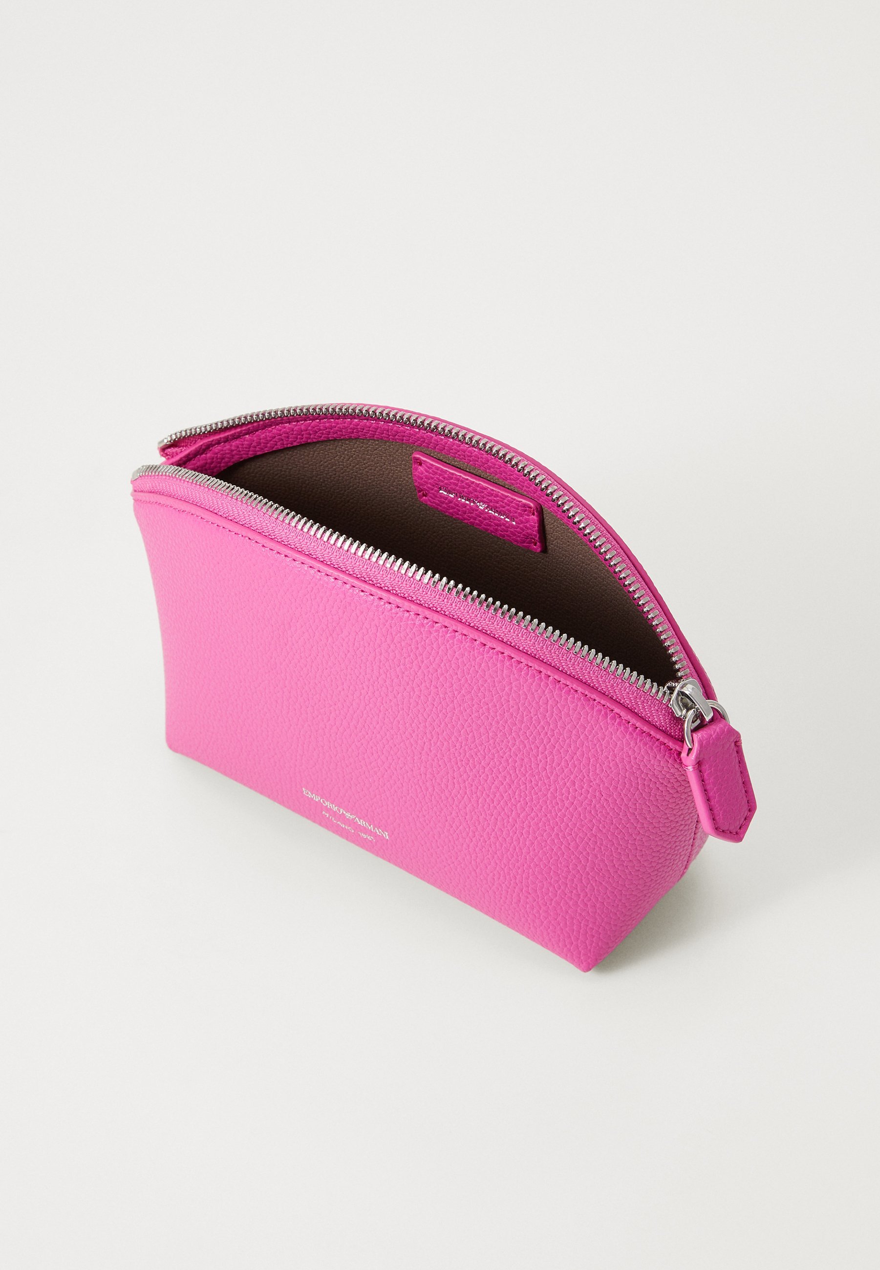 Emporio Armani Travel
