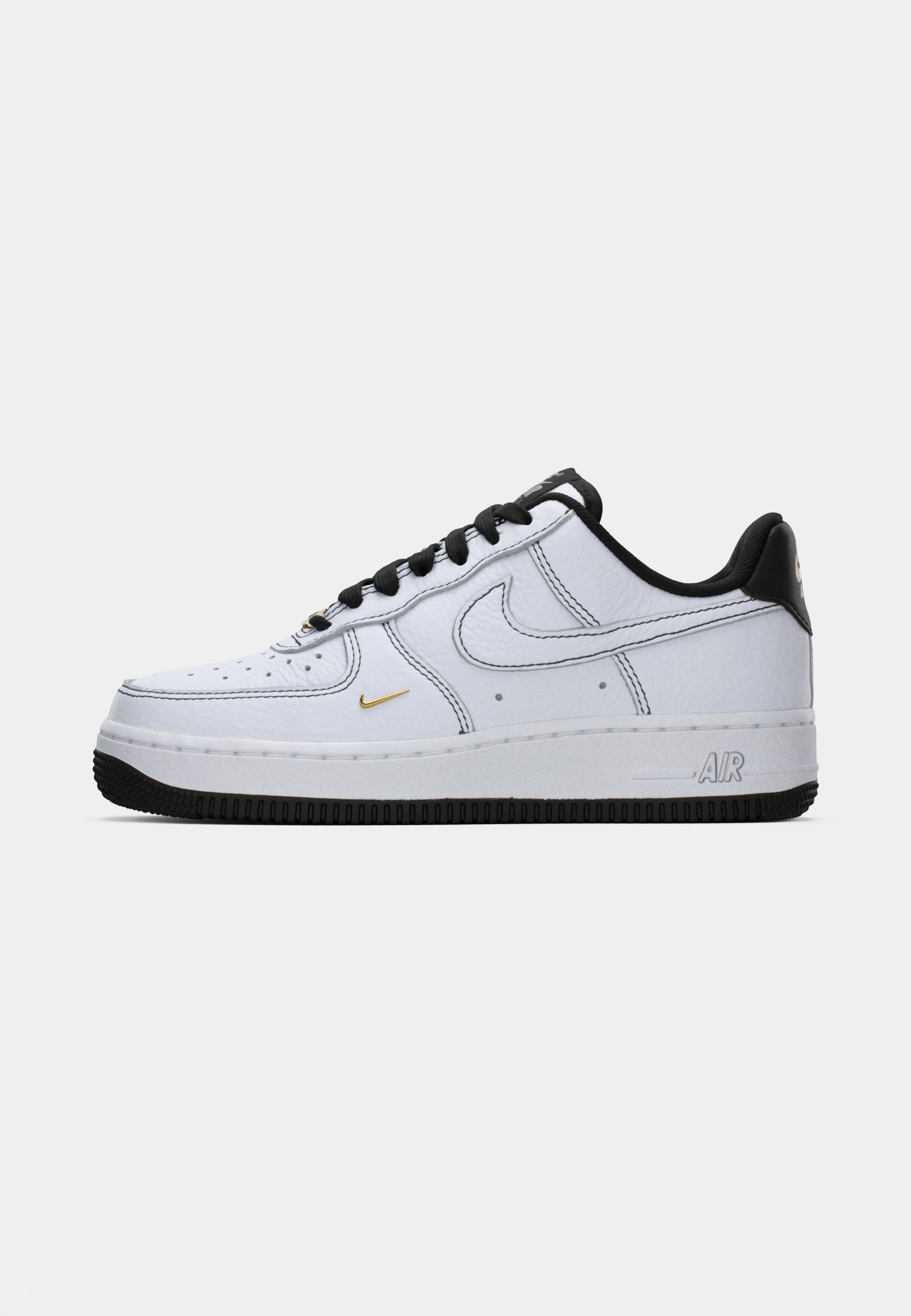 Nike Sportswear AIR FORCE 1 07 - Sneakers - wit/zwart/metallic goudkleurig