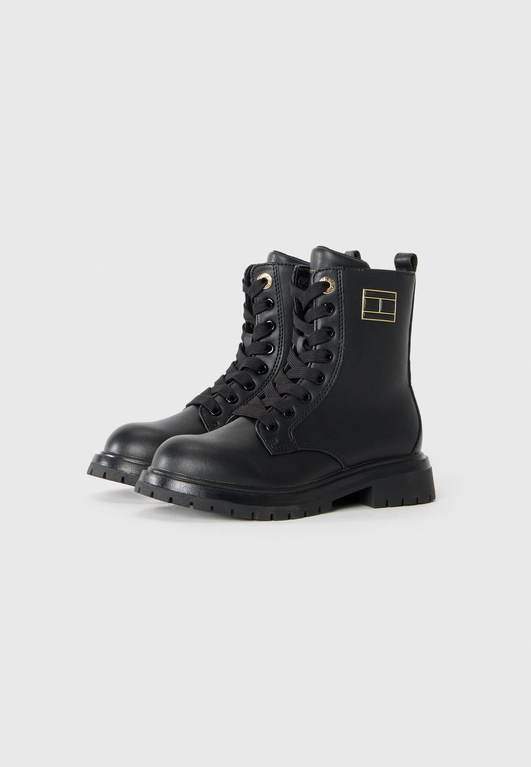 Tommy Hilfiger ASHLYN UNISEX - Enkellaarsjes met vetersluiting - zwart