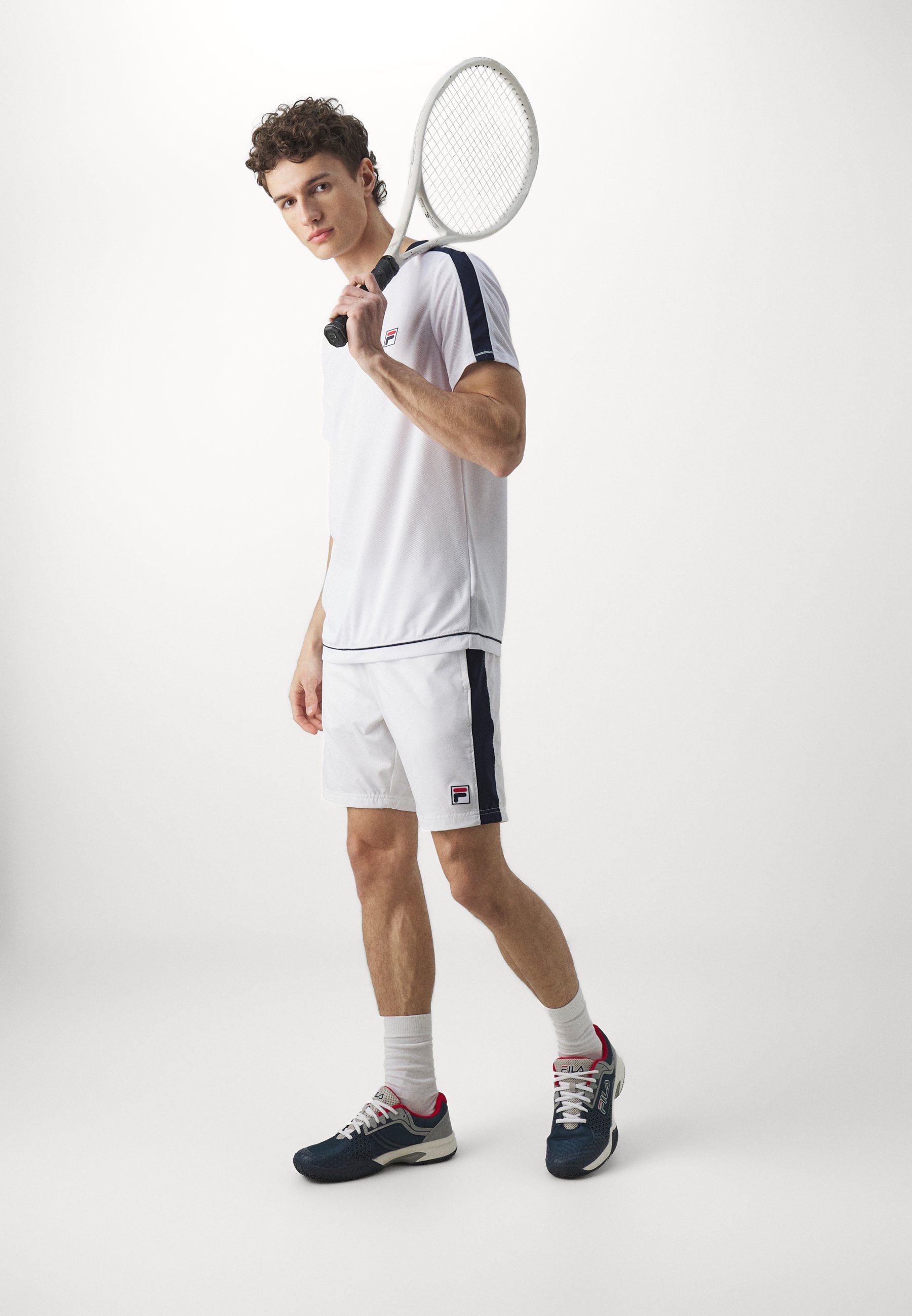 Fila SHORTS JAKOB - Sportshorts - wit/marineblauw