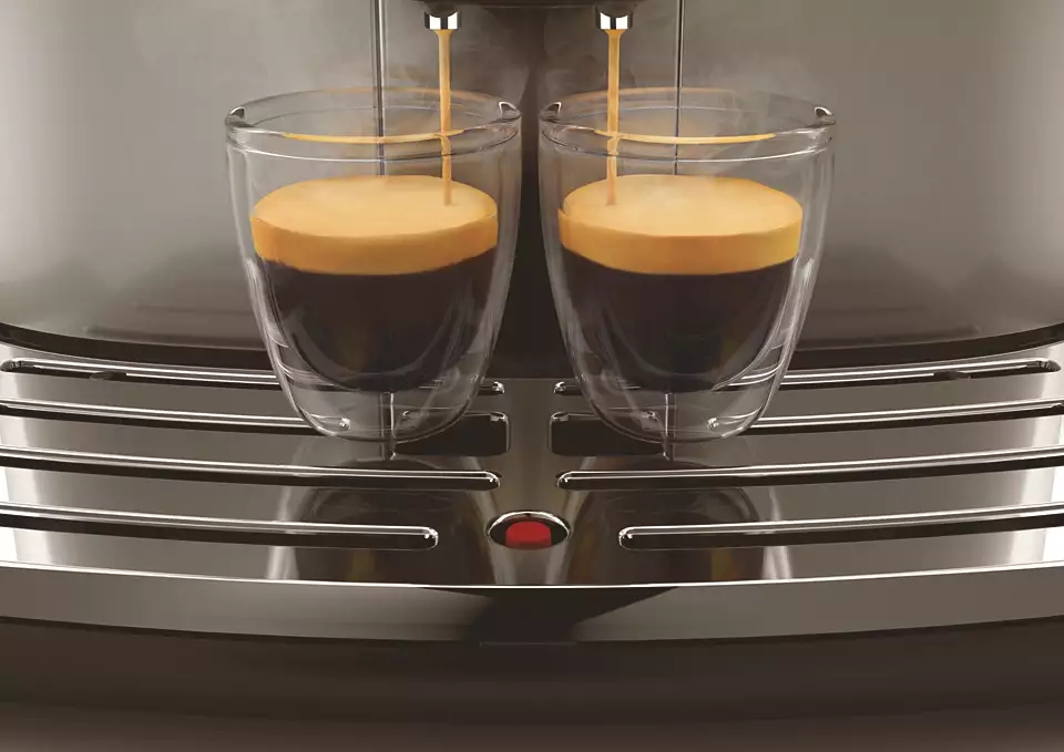 SUPERAUTOMATISK ESPRESSOMASKIN