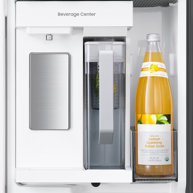 Samsung Mega Capacity 31.5 cu ft Smart French Door -jääkaappi kahdella jääpalakoneella (sormenjälkiä hylkivä ruostumaton teräs) ENERGY STAR
