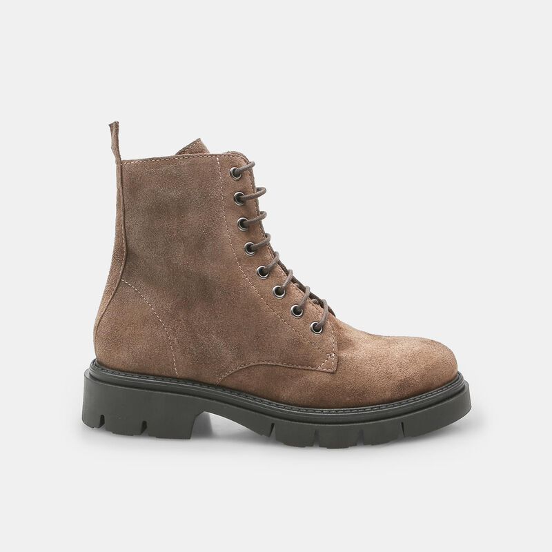 Anfibi da donna in suede