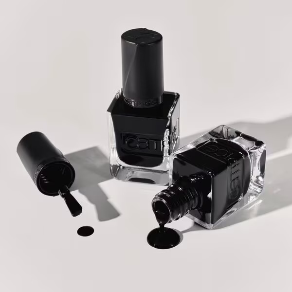 Catrice Gel Affair lak za nohte 37 Black To The Roots 10,5ml