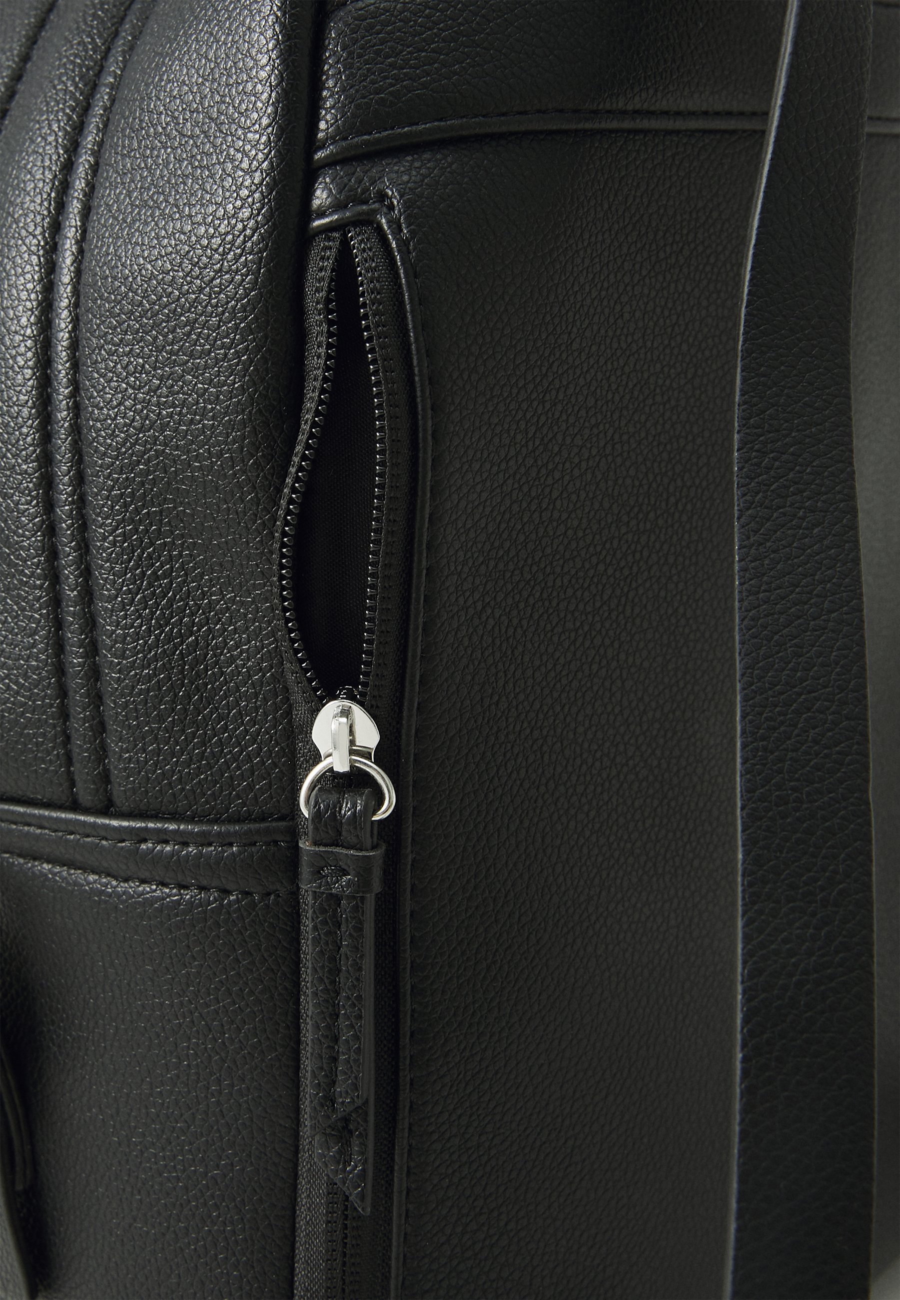 PARFOIS BACKPACK AQUARIUS BLACK L - Rugzak - zwart