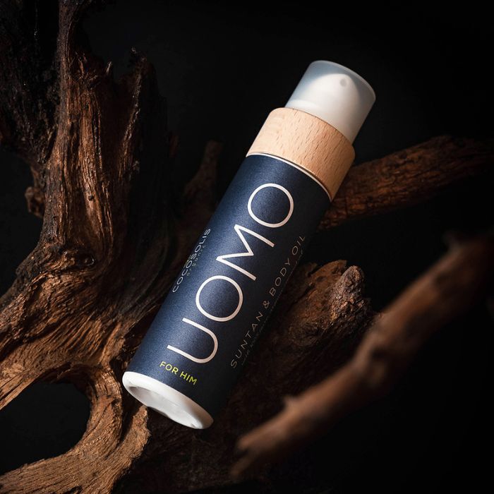 Άντρας με μαύρισμα από τον ήλιο Cocosolis