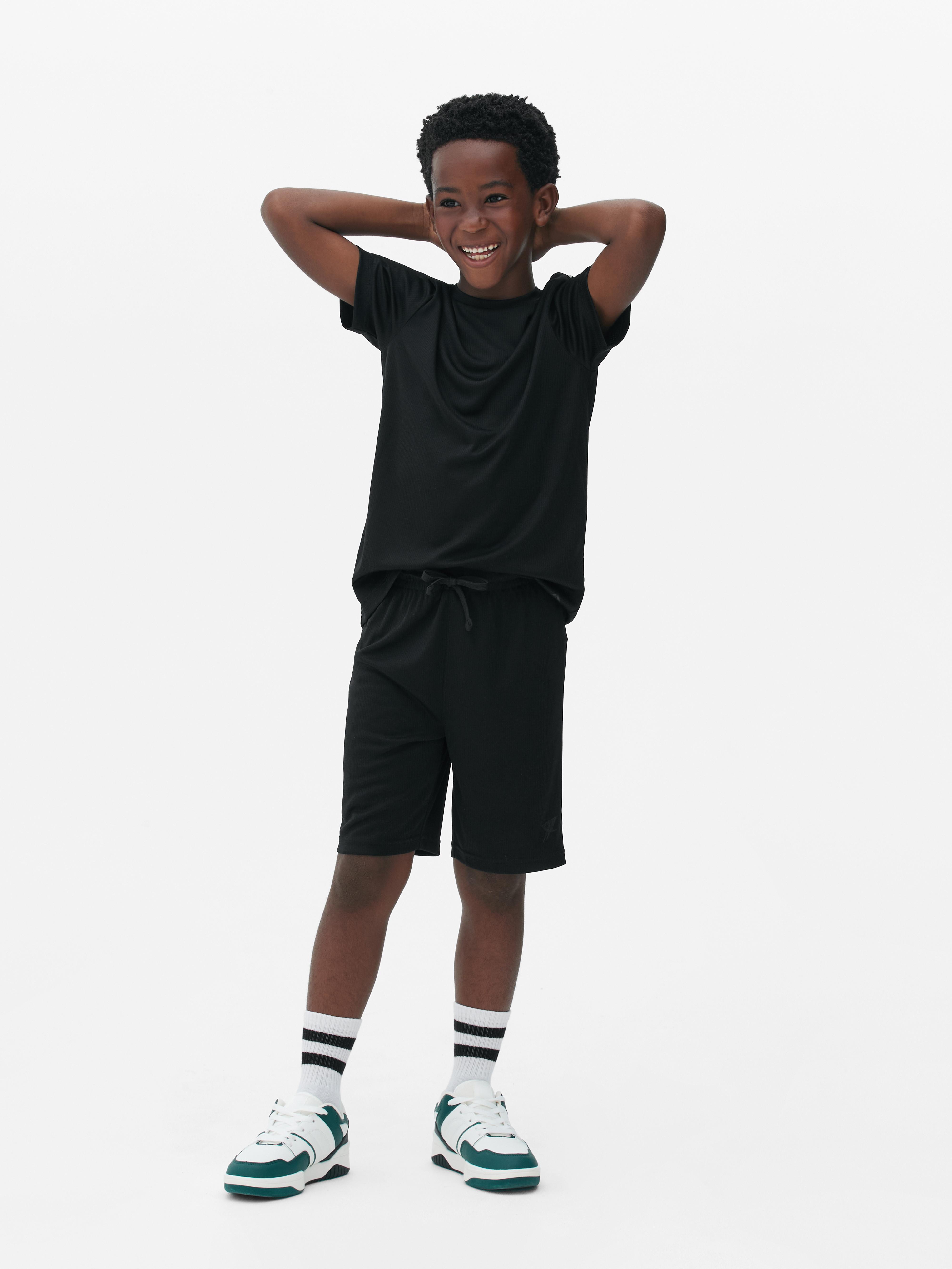 Sportshorts aus Mesh: Mit diesen Sportshorts aus Mesh mit elastischem Bund sind Sie für jede Action bestens gerüstet.