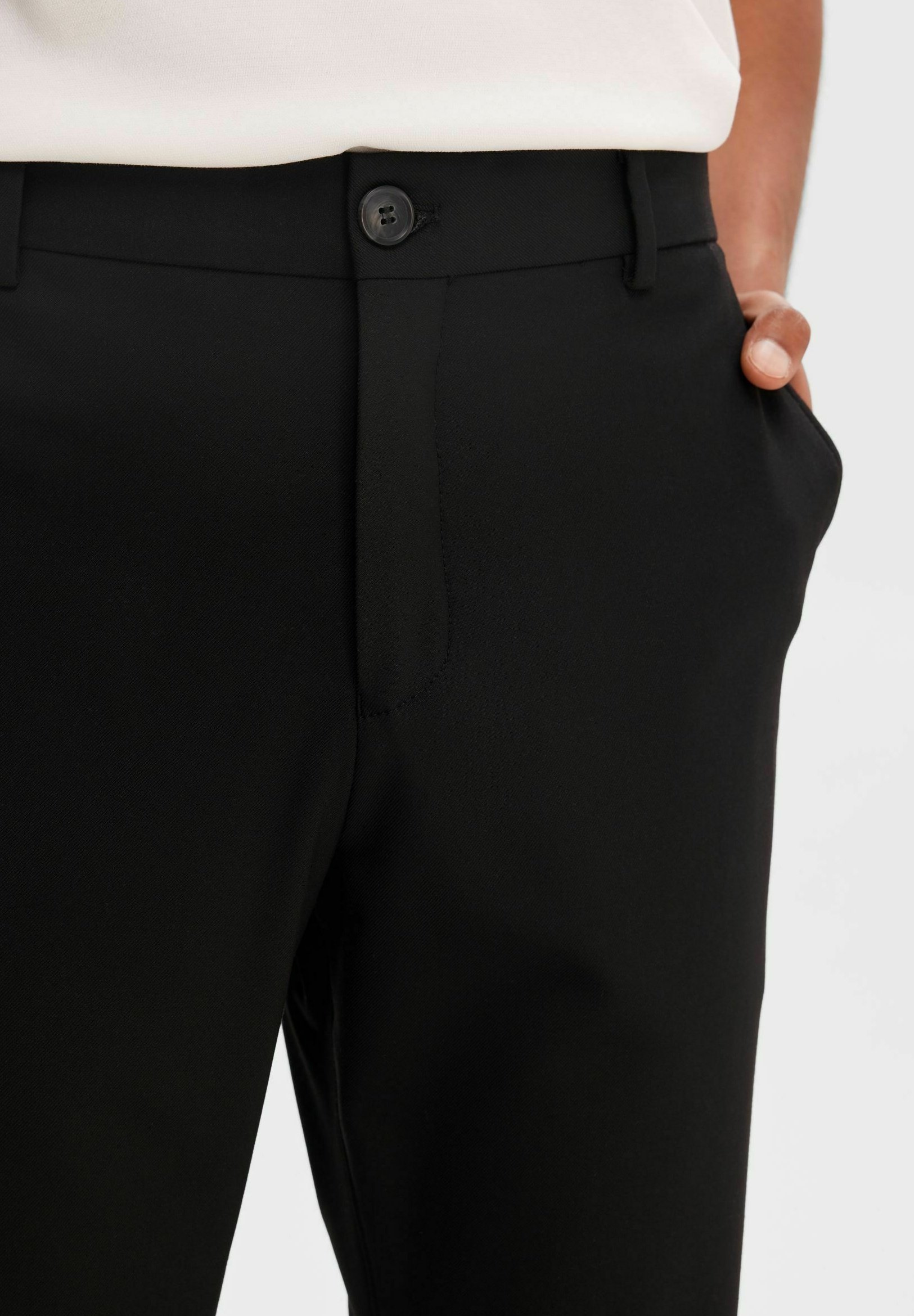 Ausgewählte Herren-Chinos von ROBERT FLEX NOOS – schwarz
