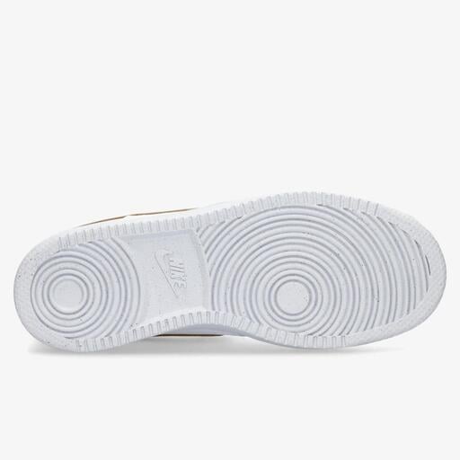  Nike Court Vision