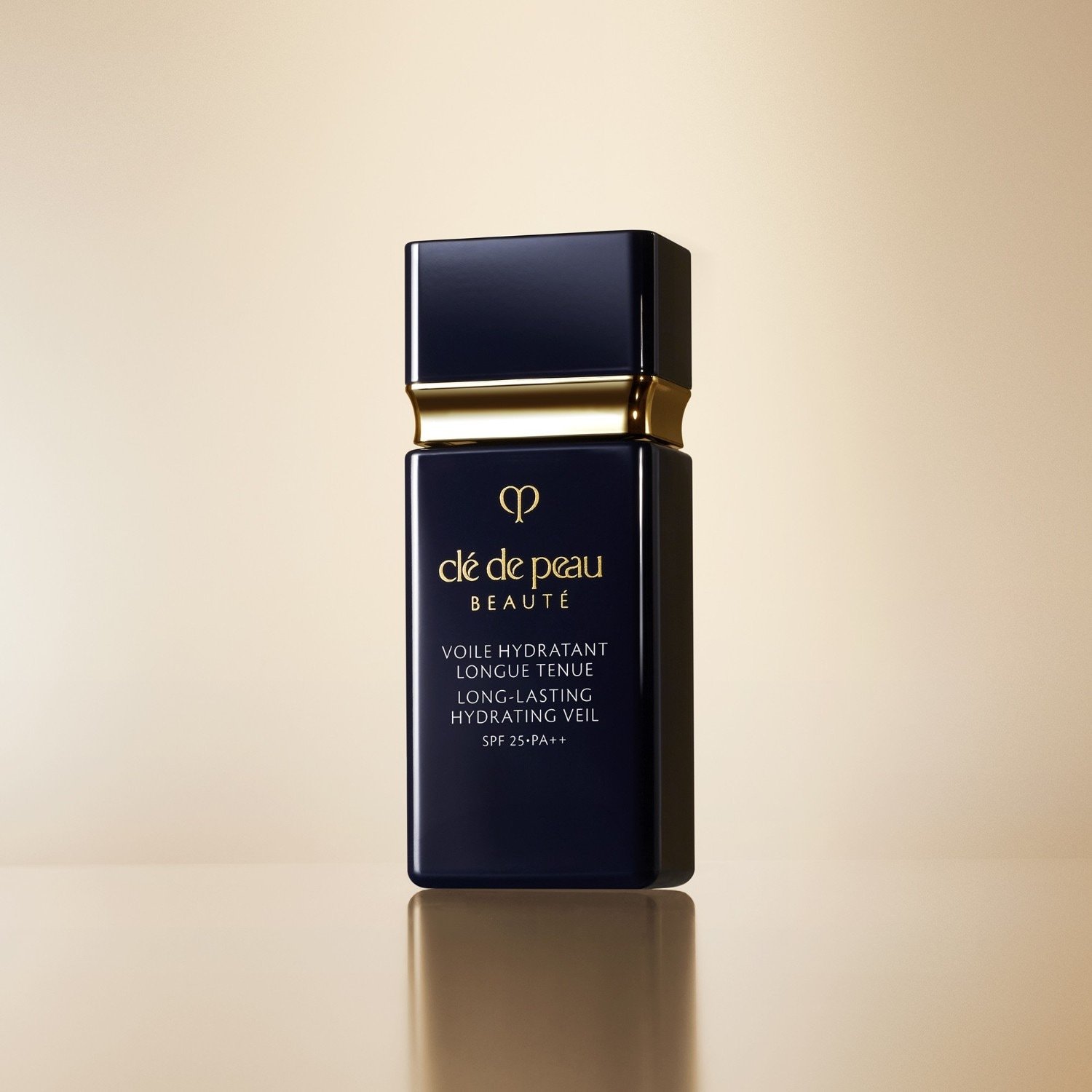Clé de Peau Beauté Foundation ilgalaikis drėkinamasis šydas - 30 ml