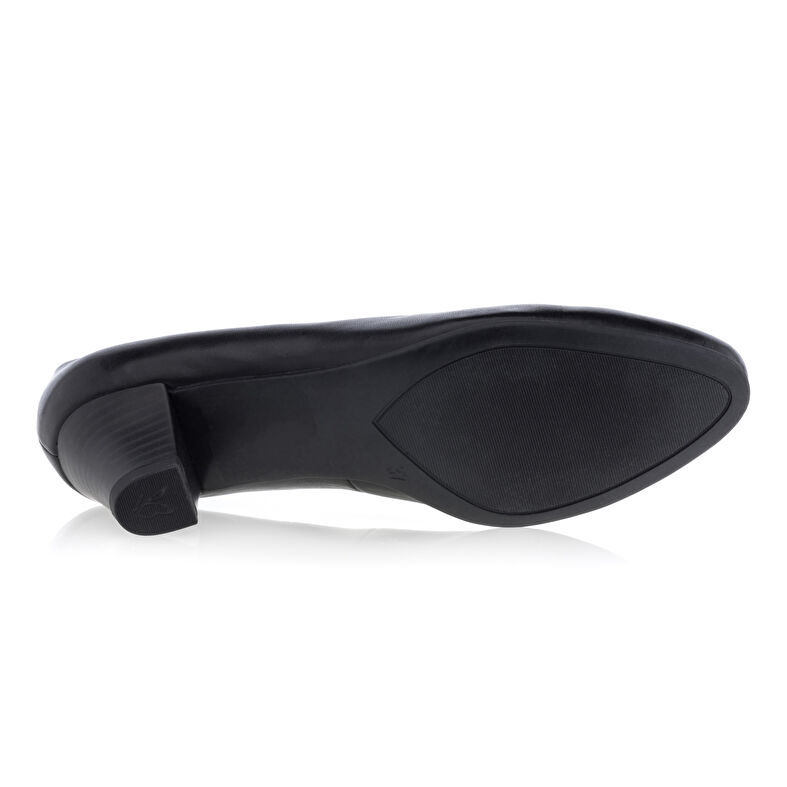 Zapatos de tacón negros para mujer