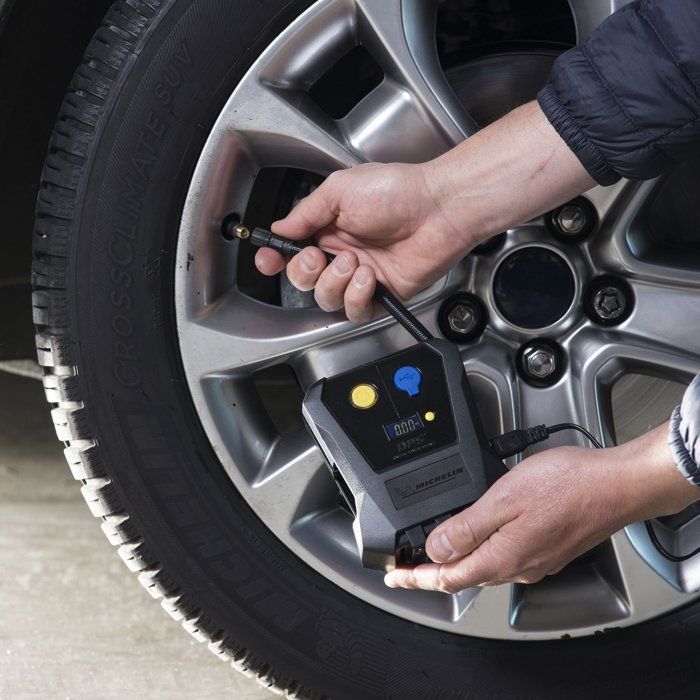 Compresseur mini 12V digital - MICHELIN - Gonflage de 0.05 bars jusqu'à 3.5 bars