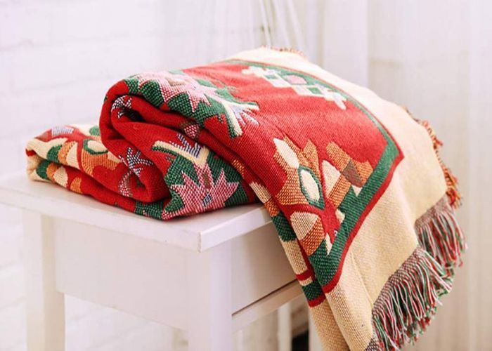 Colcha, manta o cubrecama de algodón, estilo bohemio, con diferentes estampados geométricos en ambos lados, para sofá.