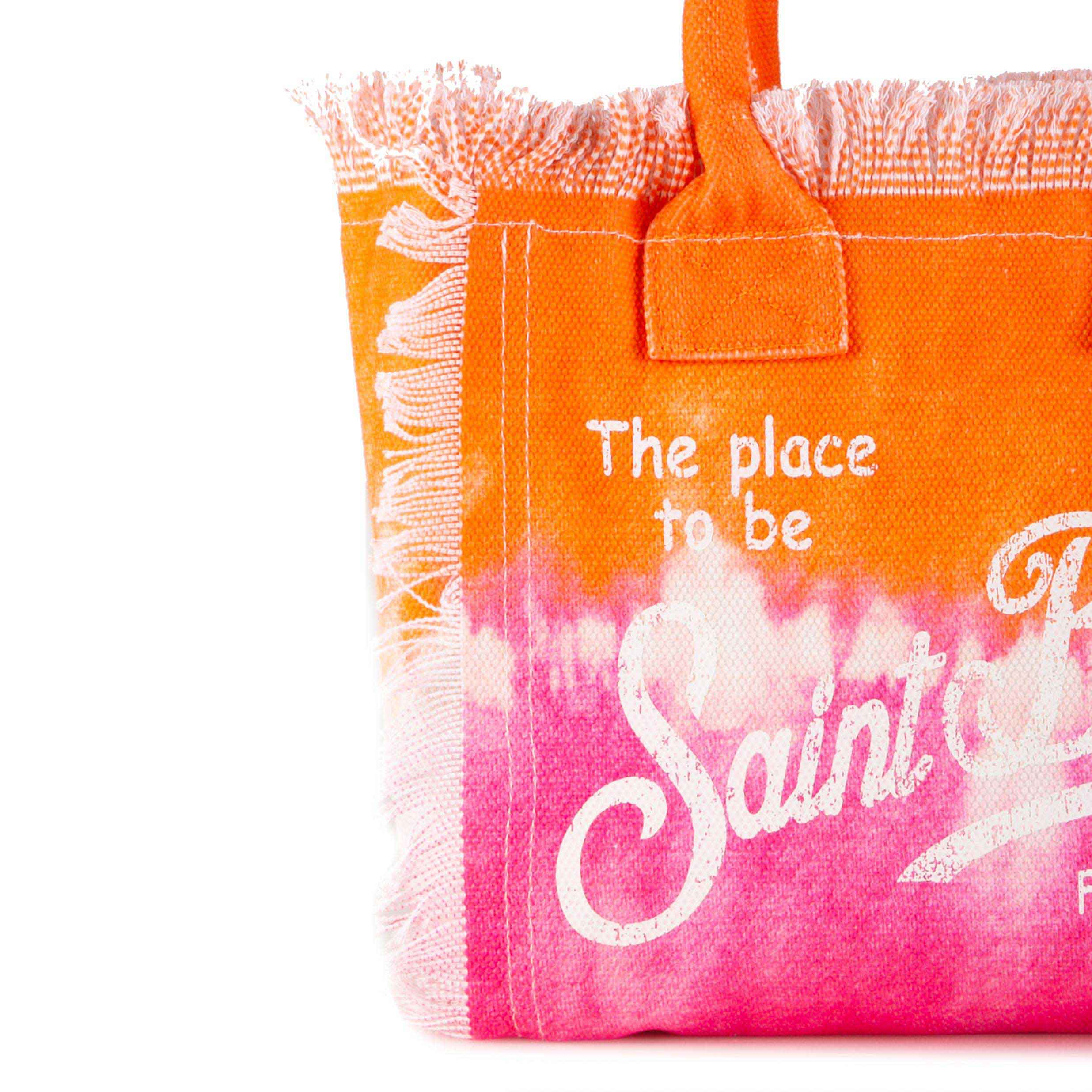 Bolso de lona teñido con la técnica tie-dye de Colette