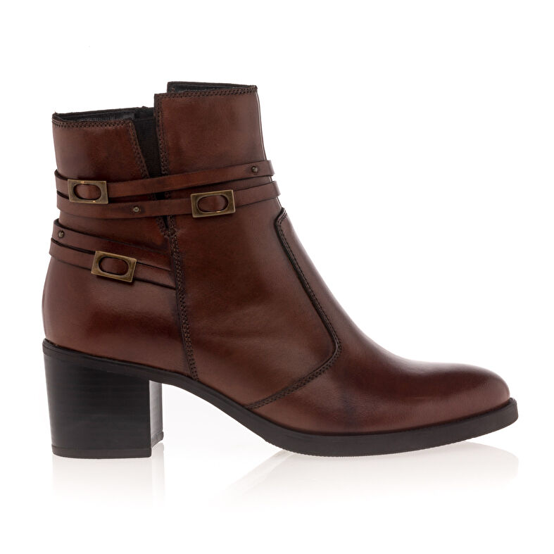 Braune Damenstiefel / Stiefeletten