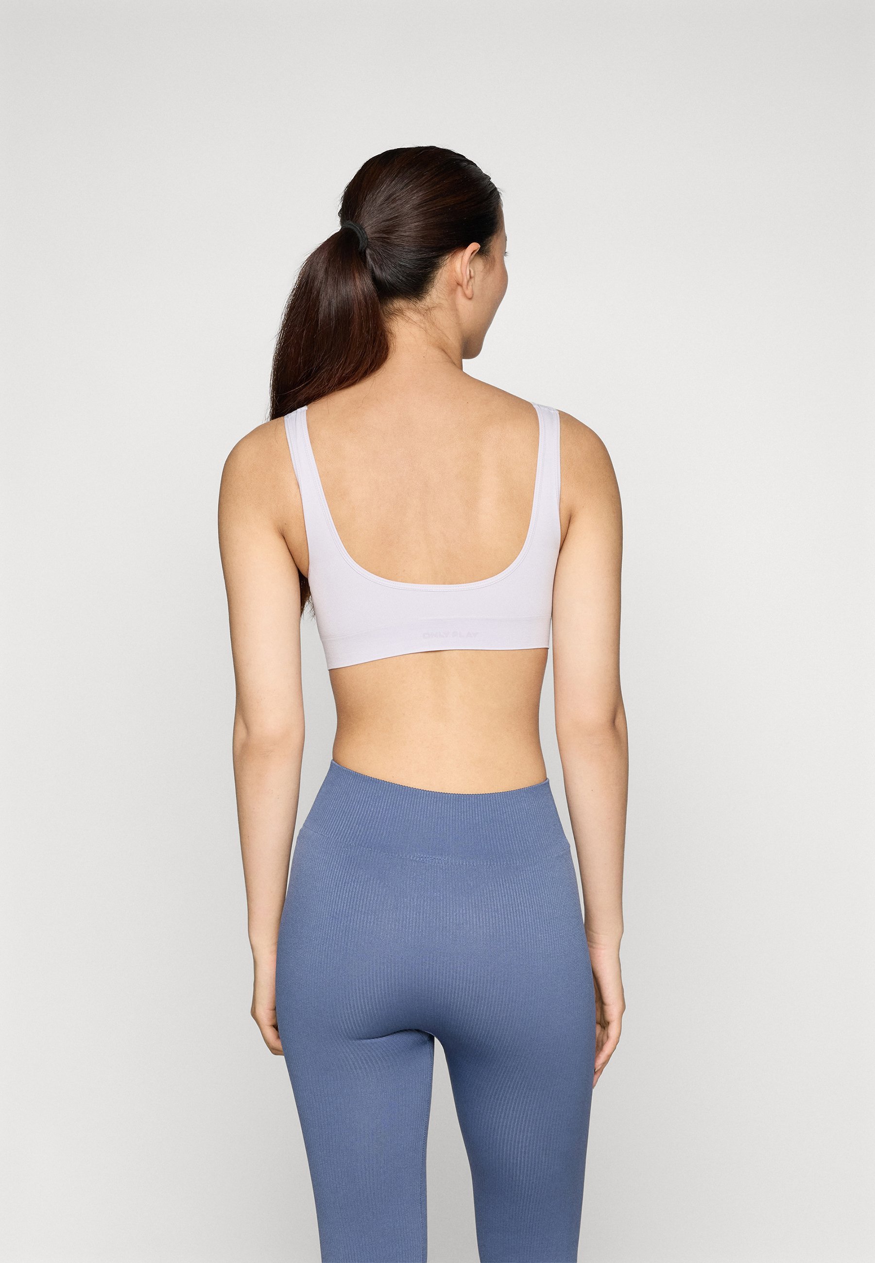 ONLY Play ONPMIRA SEAMLESS BRA OPUS – Sport-BH mit leichter Stütze – Evening Haze