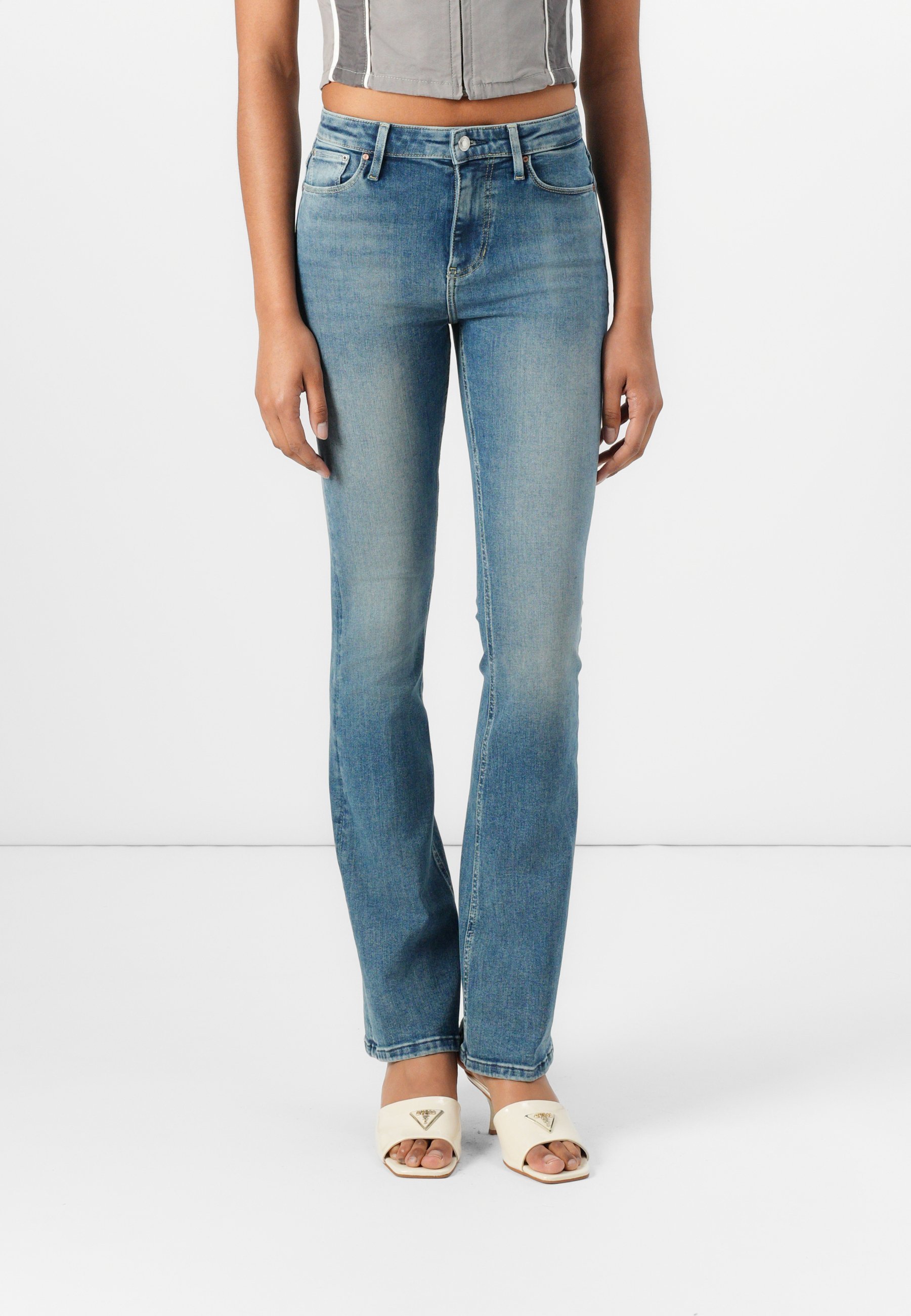 Guess SEXY FLARE - Bootcut-farkut - ballade-farkut