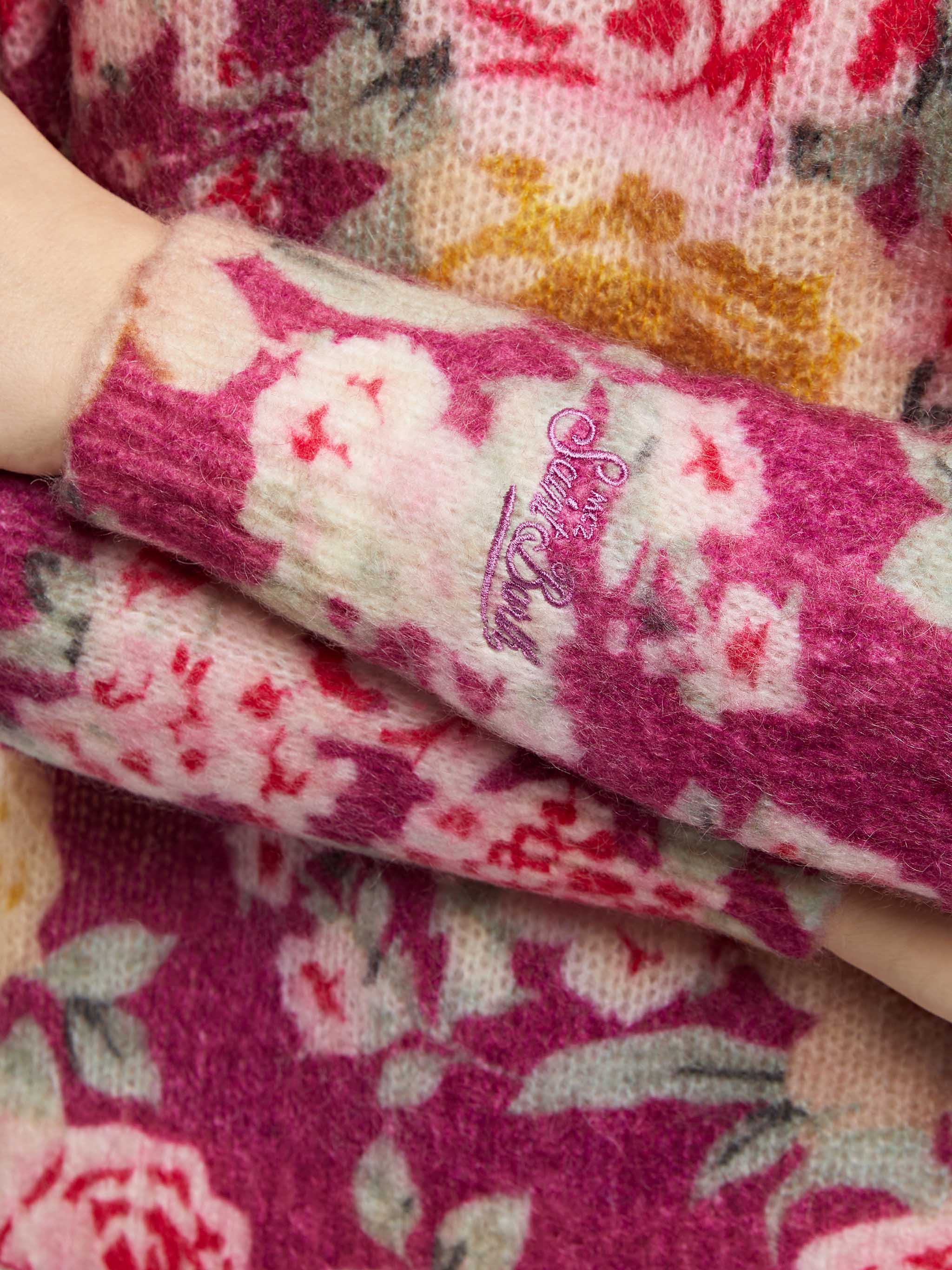 Suéter feminino Louise em mohair com estampa floral