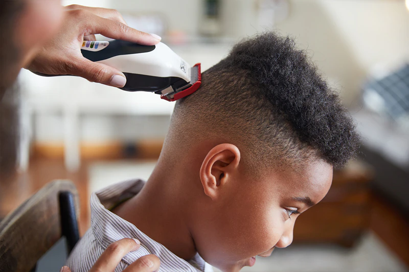 Máquina de cortar cabelo Wahl Color Pro Plus