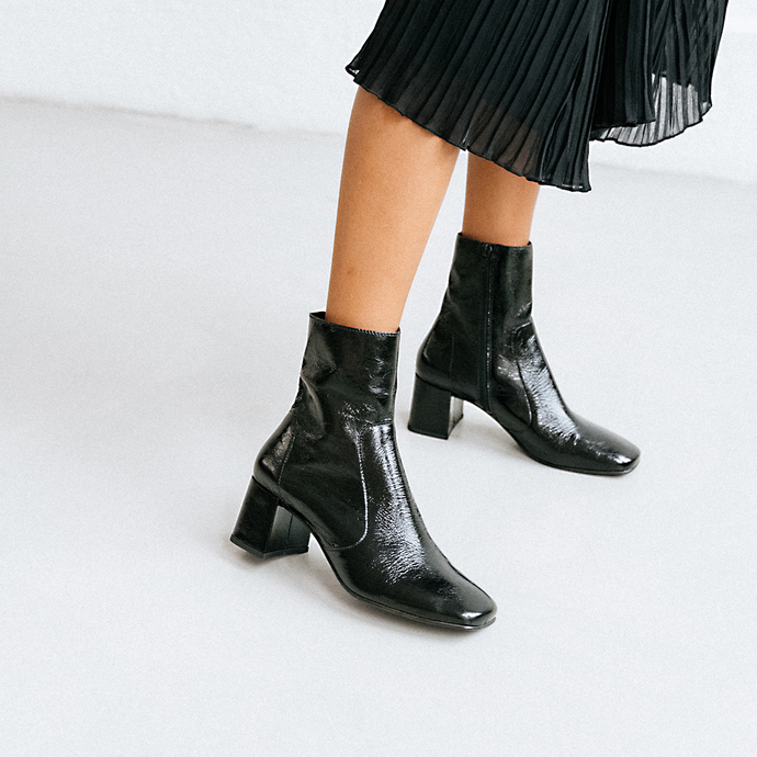 Bottines à talons  en cuir vieilli noir