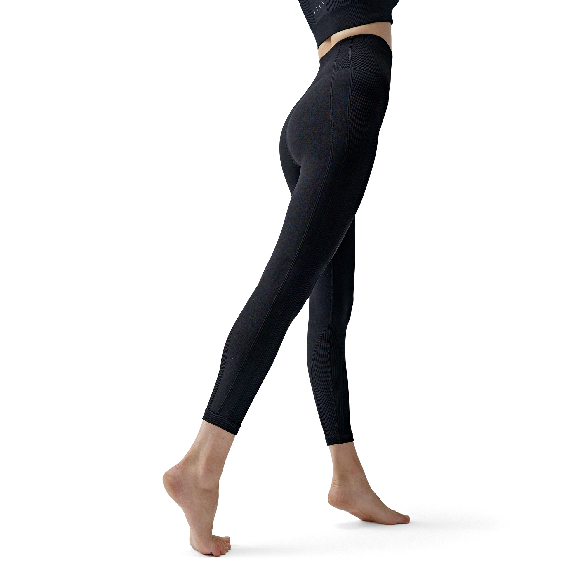Mallas Nilay Born Living Yoga