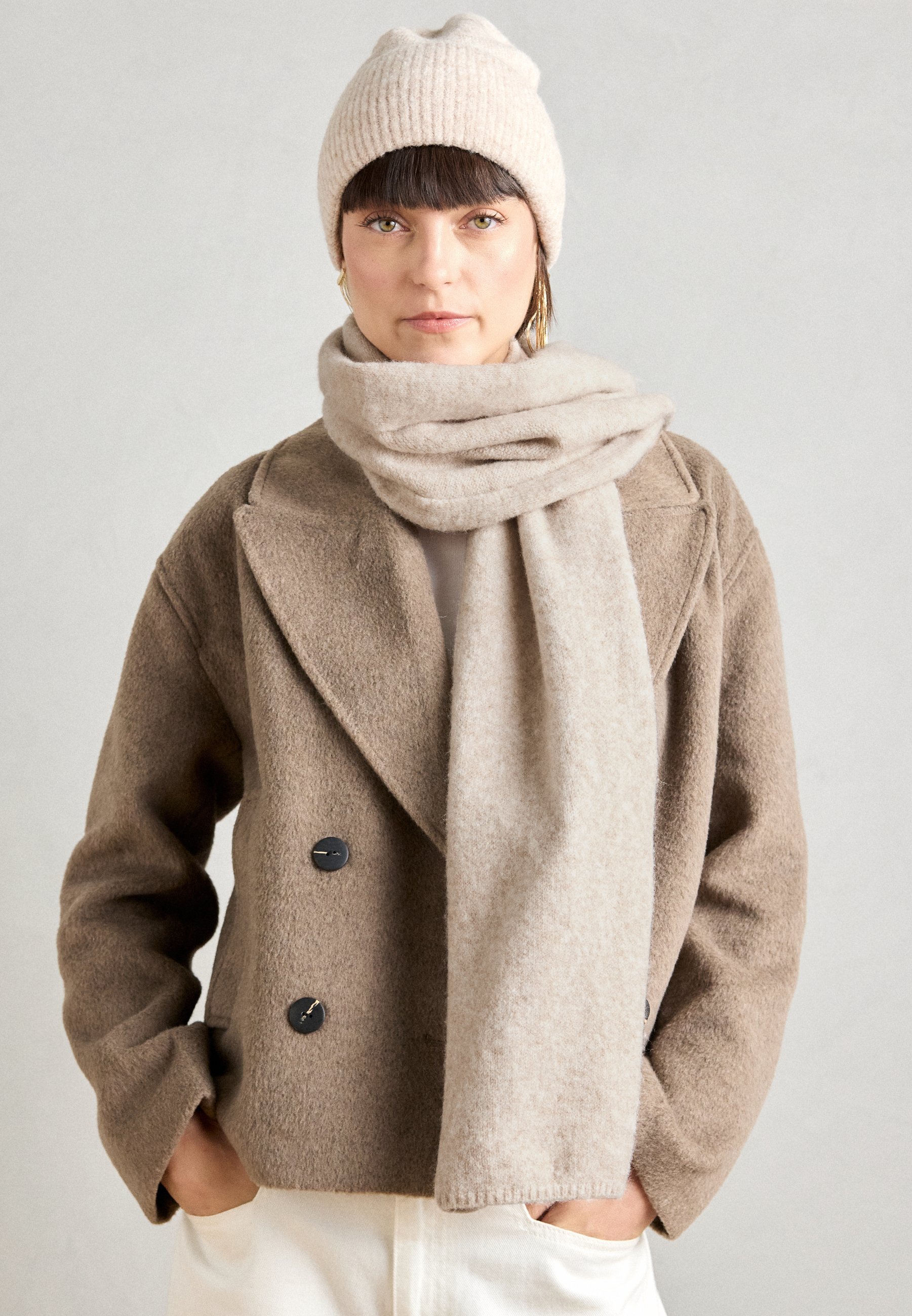 Anna Field SET – Mütze – beige/nussbraun