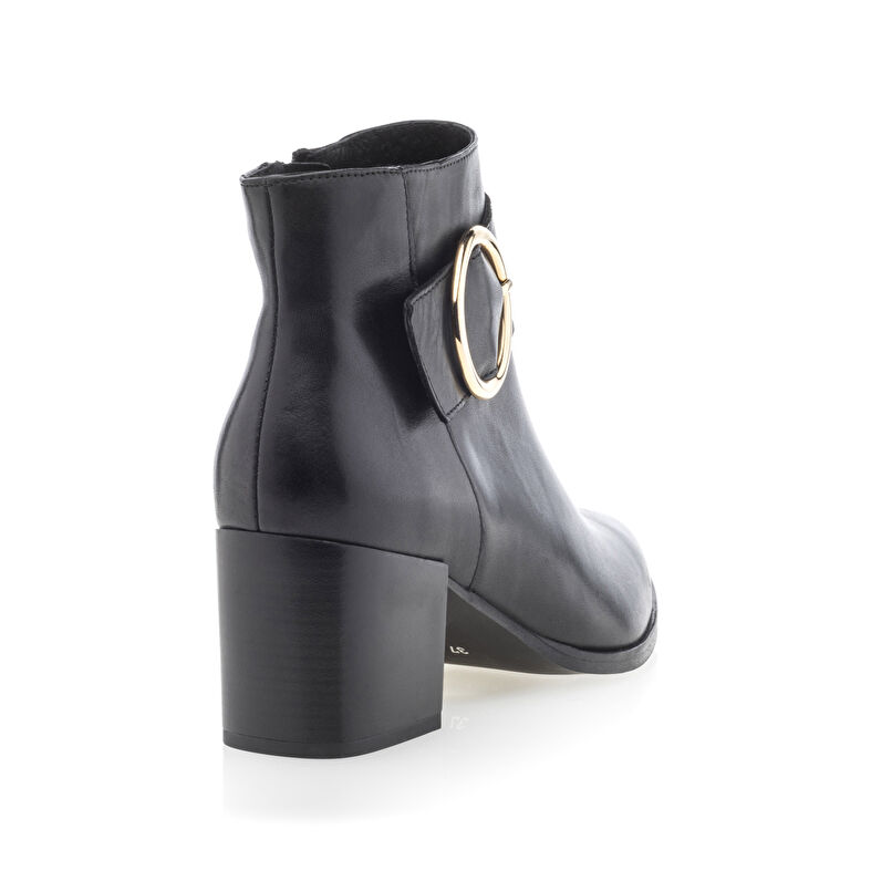 Botas negras de mujer / Botines