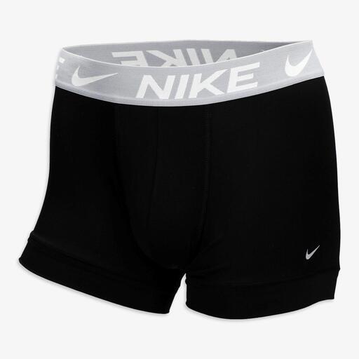  Calções Nike