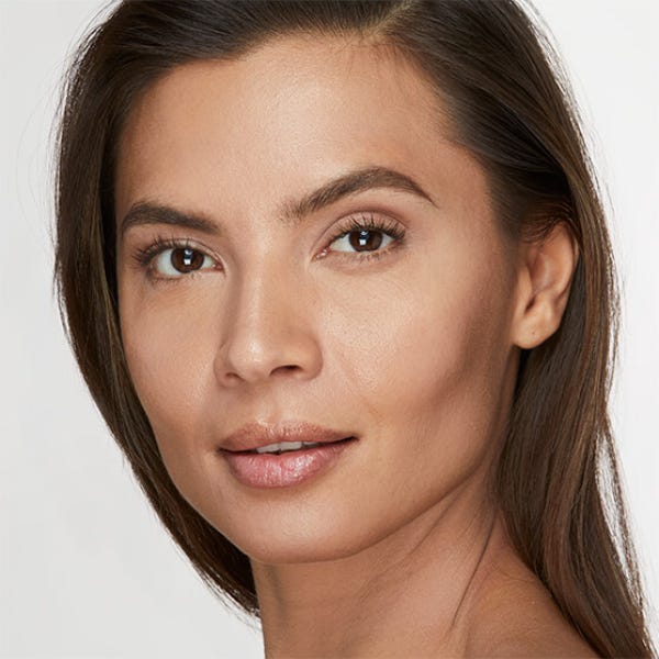 Double Wear Stay-In-Place Oil-Control SPF 10