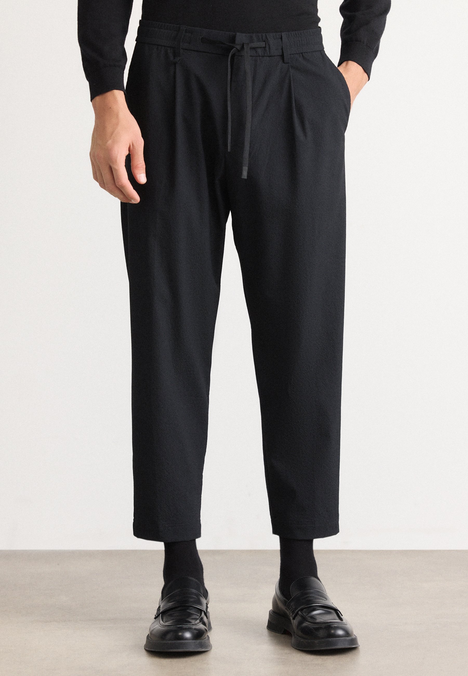 BOSS CONVERT PLEAT - Kalhoty - black