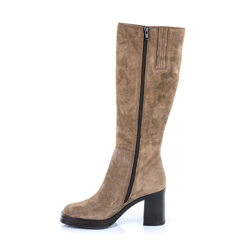 Botas marrones para mujer