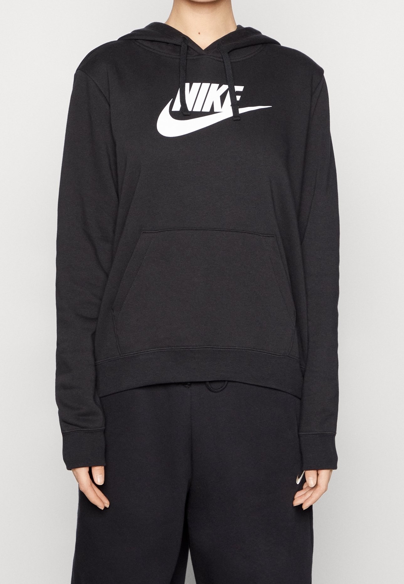 Nike Sportswear Hoodie – Schwarz