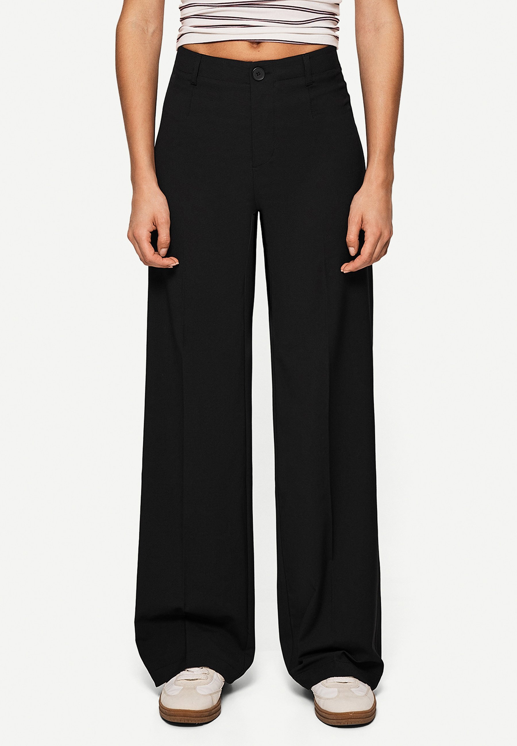 Bershka Weitbein-Hose, tailliert, schwarz